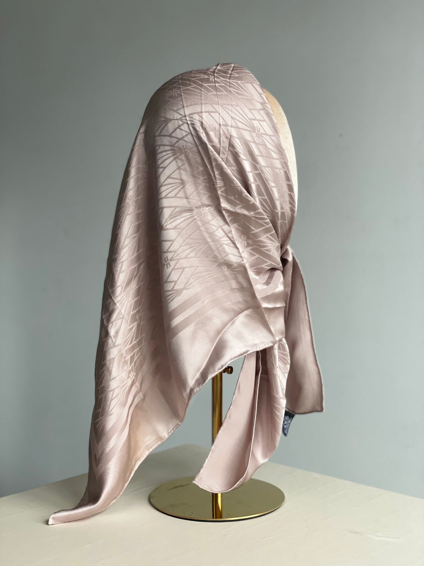 Carré de soie Franchie rose