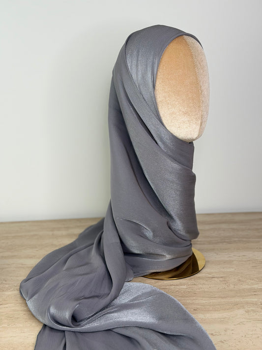 Bonnet intégré - Organza de soie gris