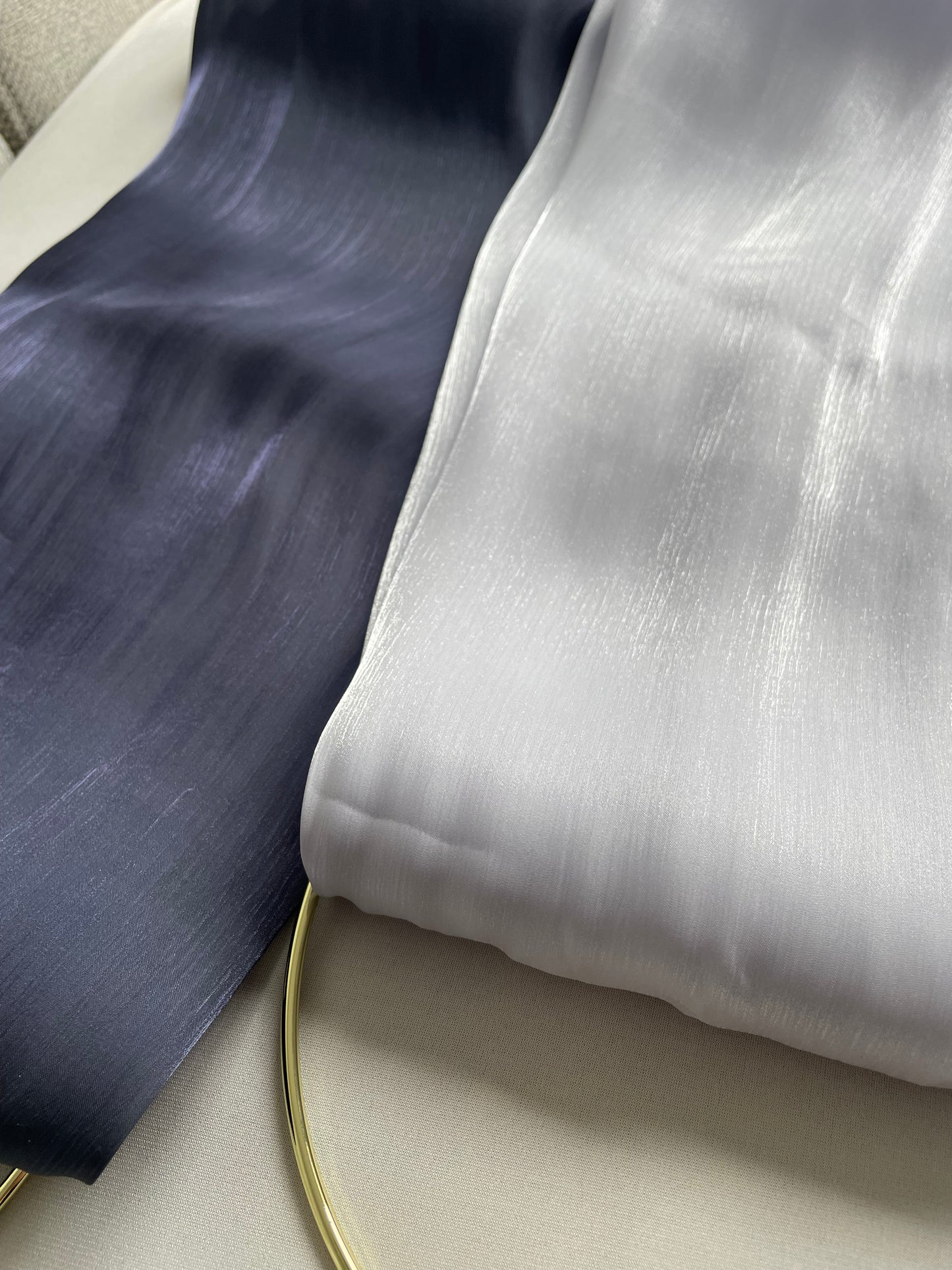 Organza de soie Bleu violine