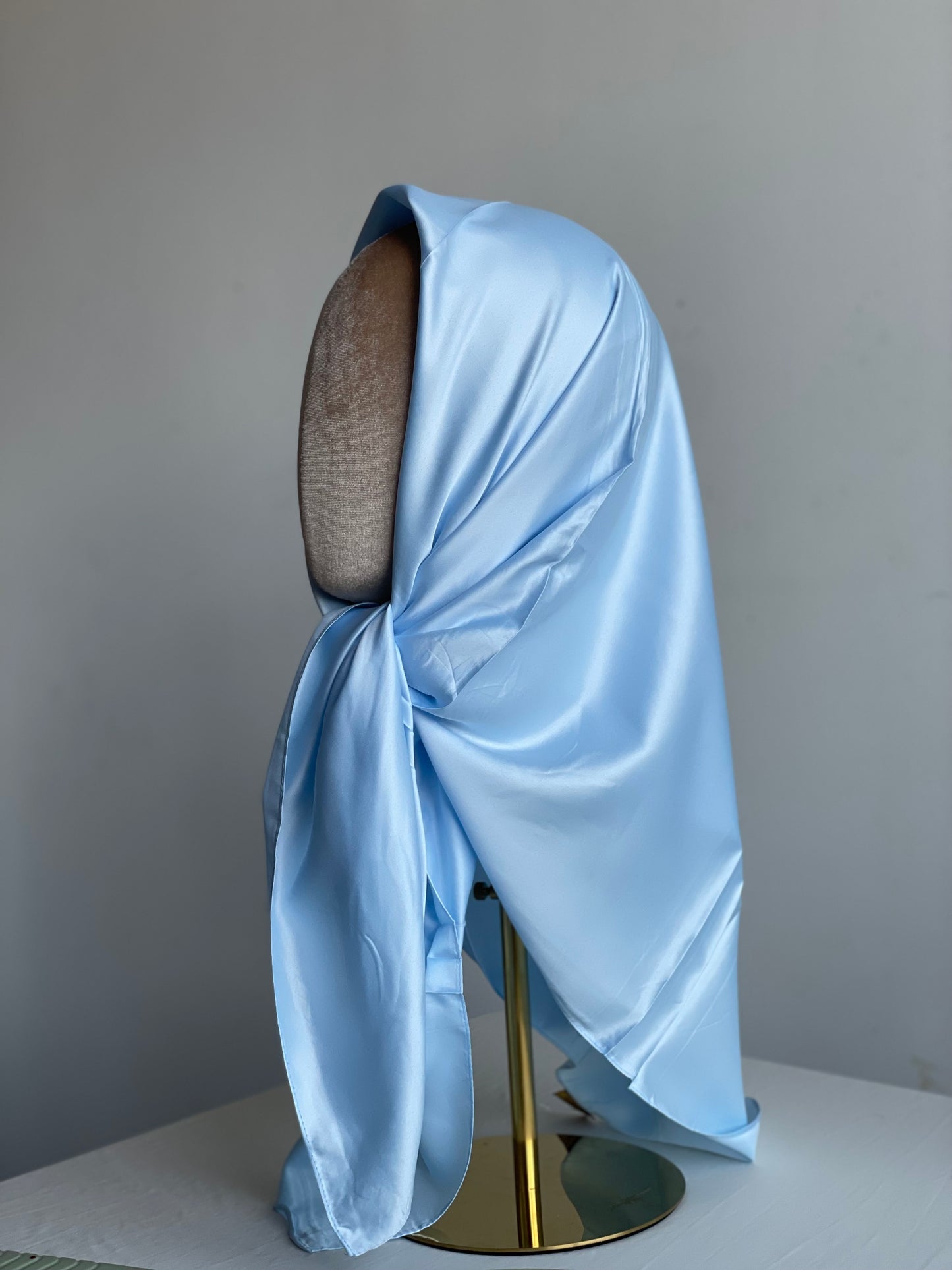 Carré satiné Eda (+couleurs