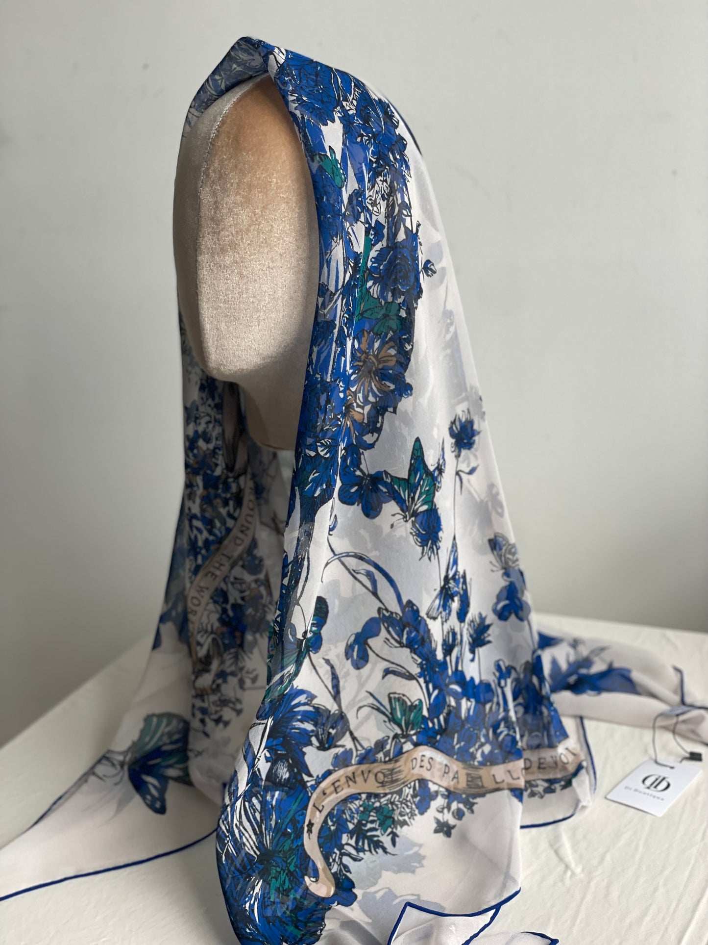 Carré Chiffon PAPILLON Bleu