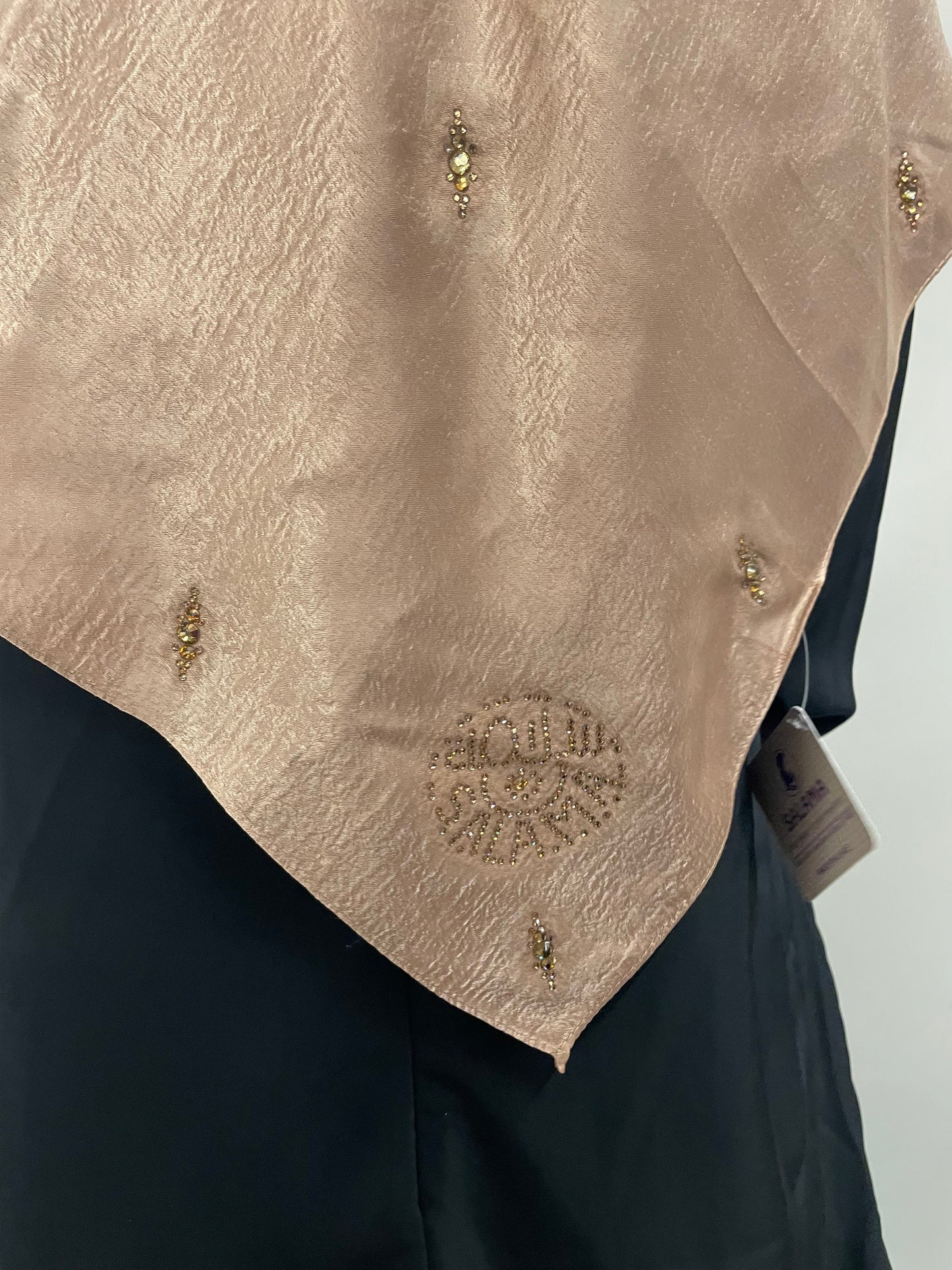 AMIRA Beige rhinestone square