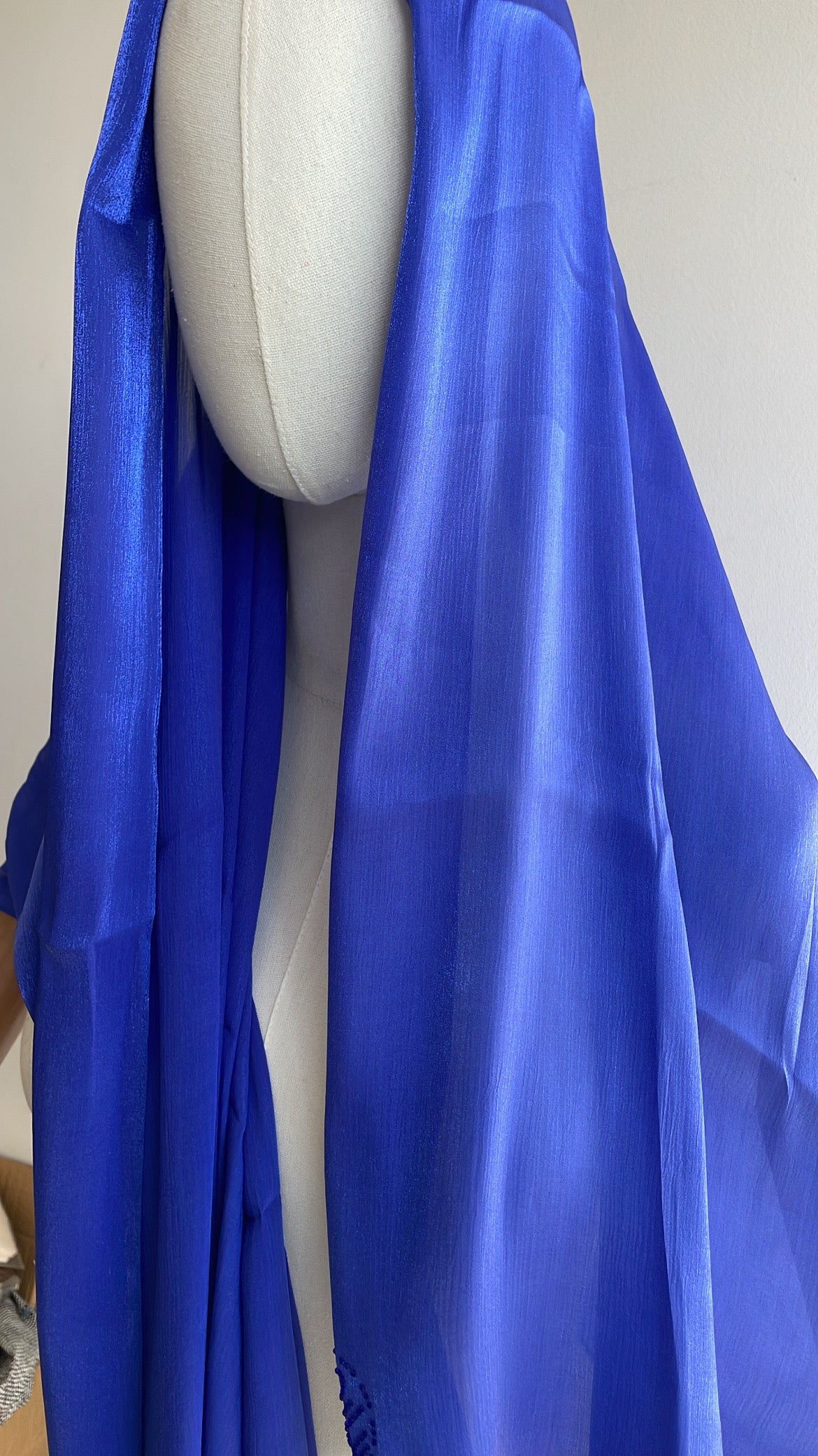 Organza de soie strass Bleu électrique