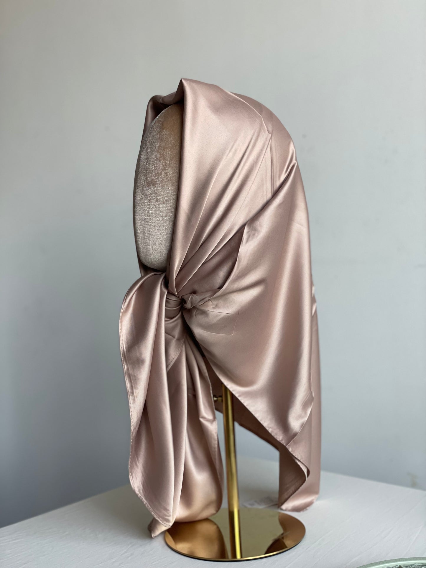 Carré satiné Eda (+couleurs