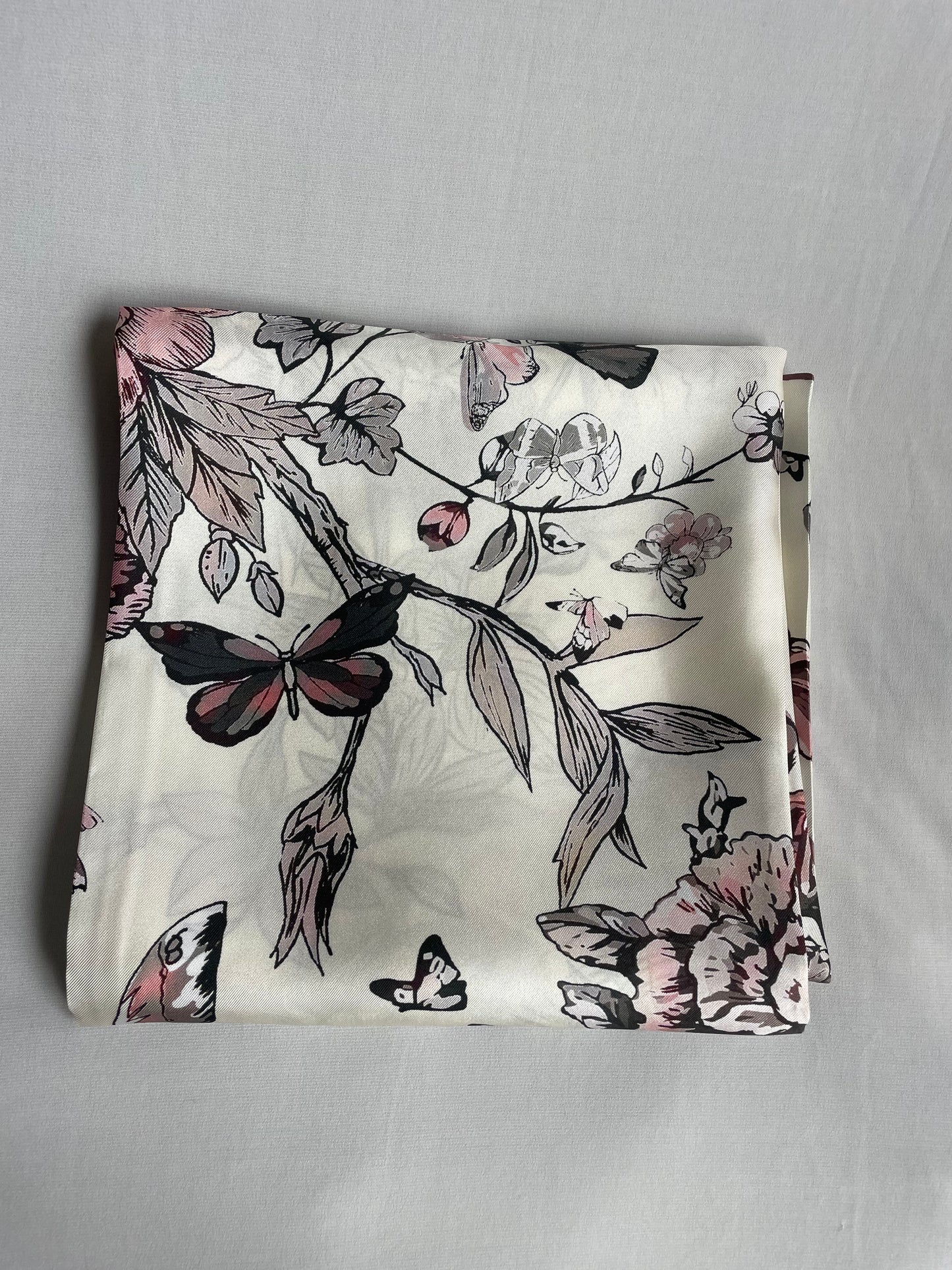 Pink CD silk square