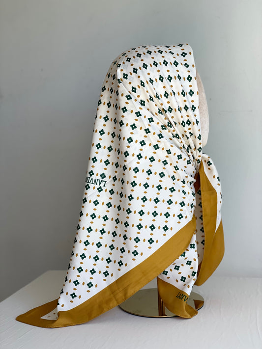 Carré de soie LANIN