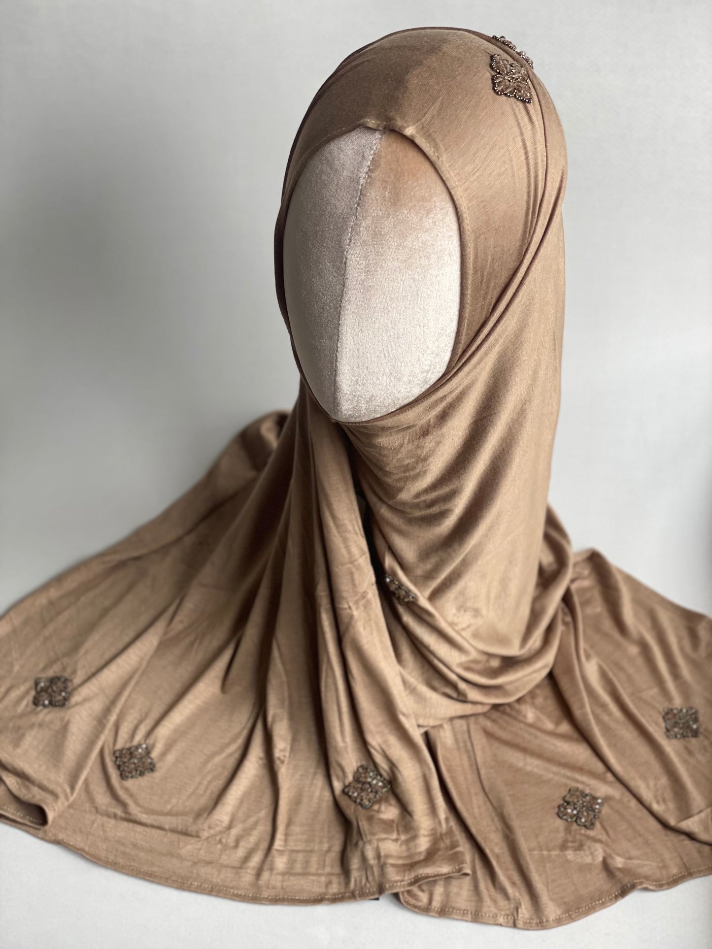 Hijab jersey brodé main Kaki clair