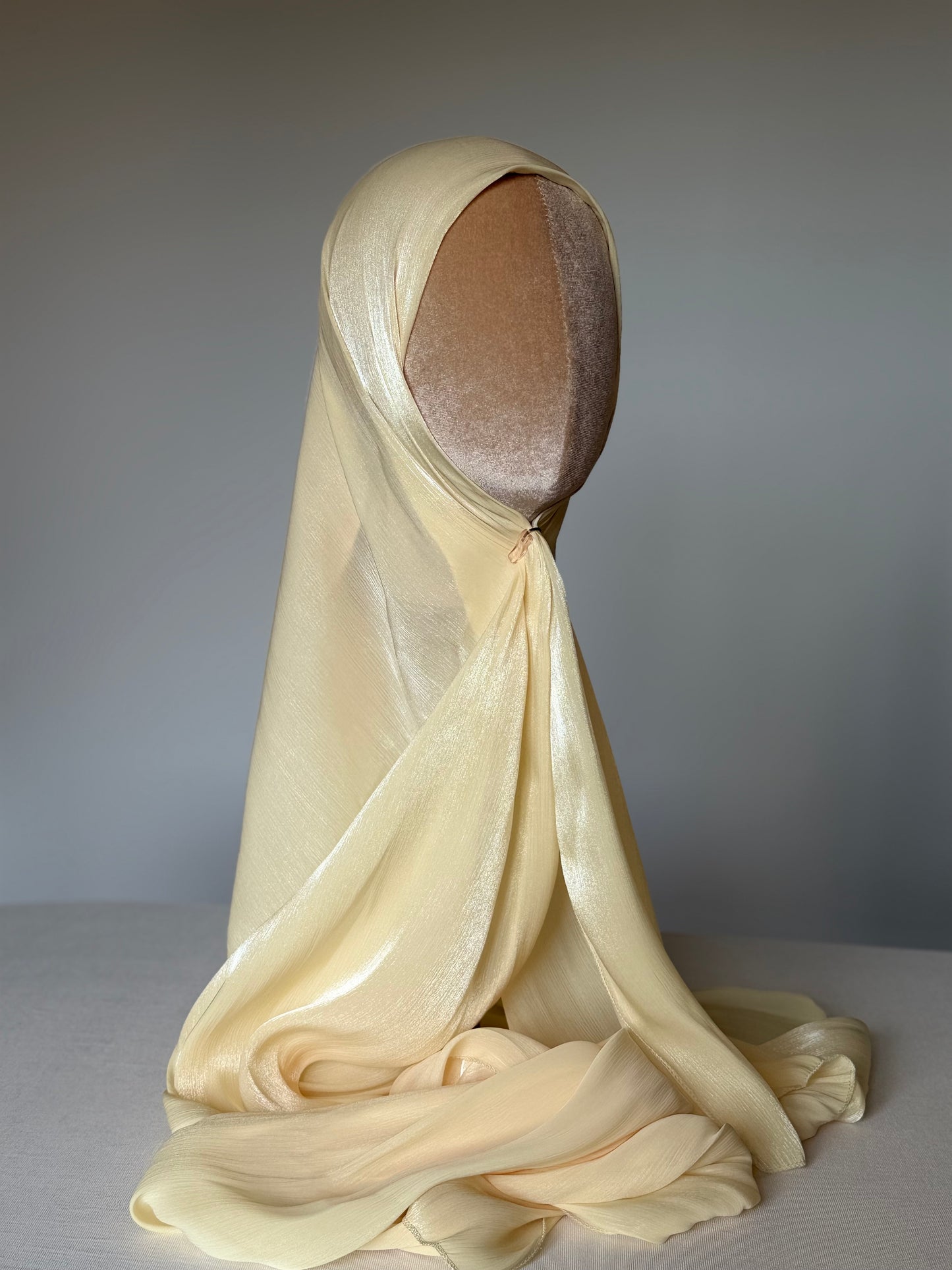 Organza de soie Jaune avec Bonnet