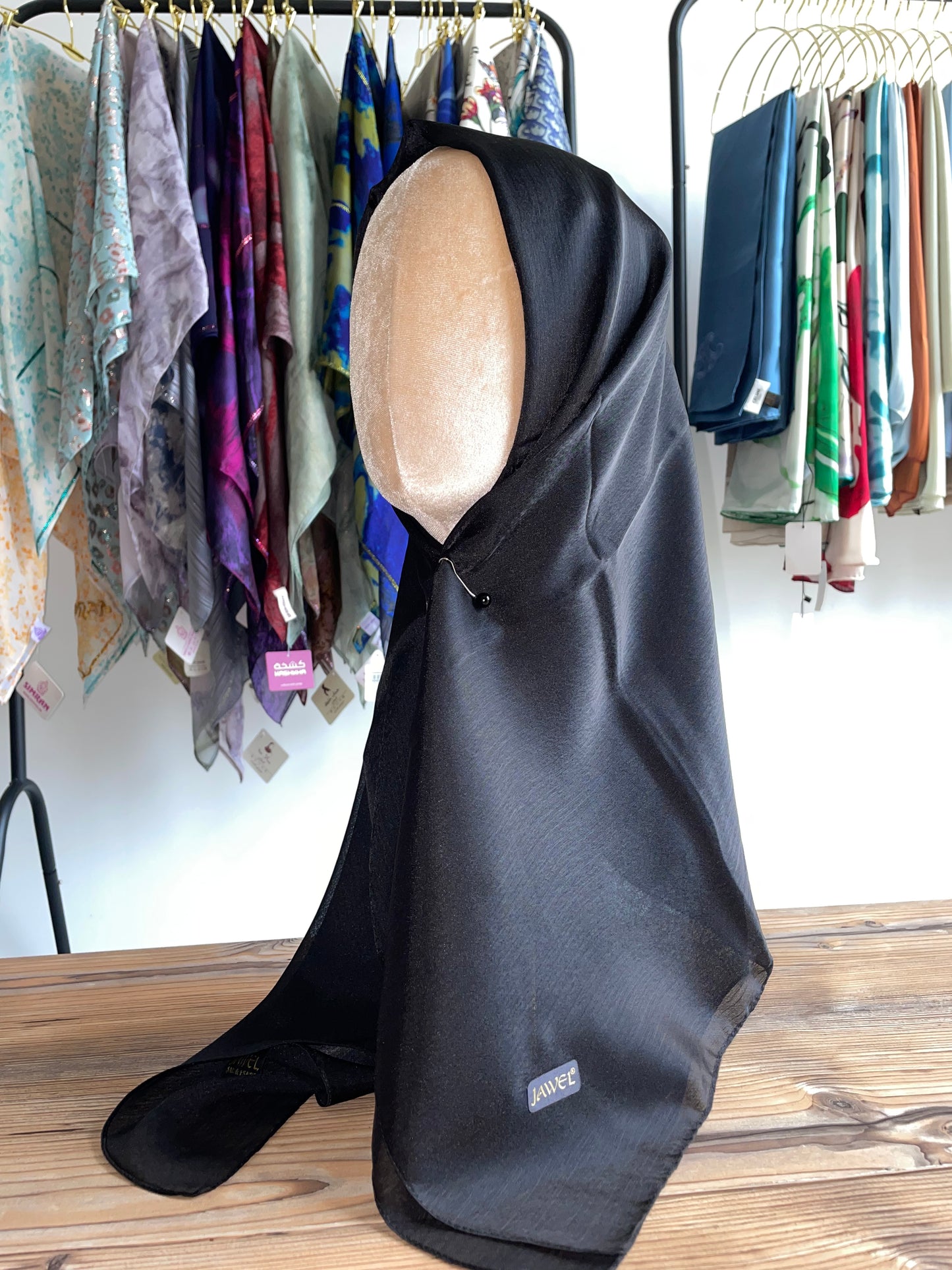 Jawel black square scarf