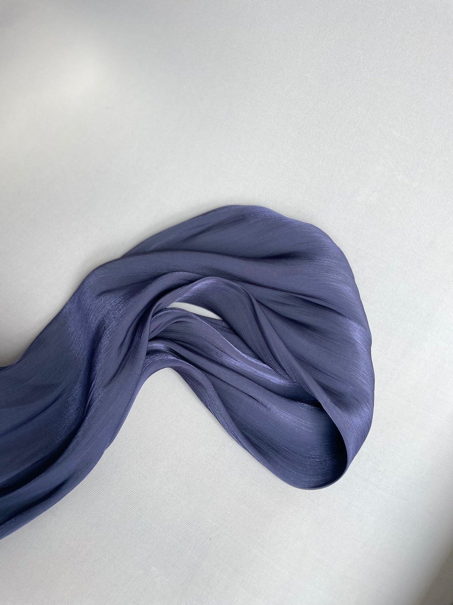 Organza de soie Bleu violine