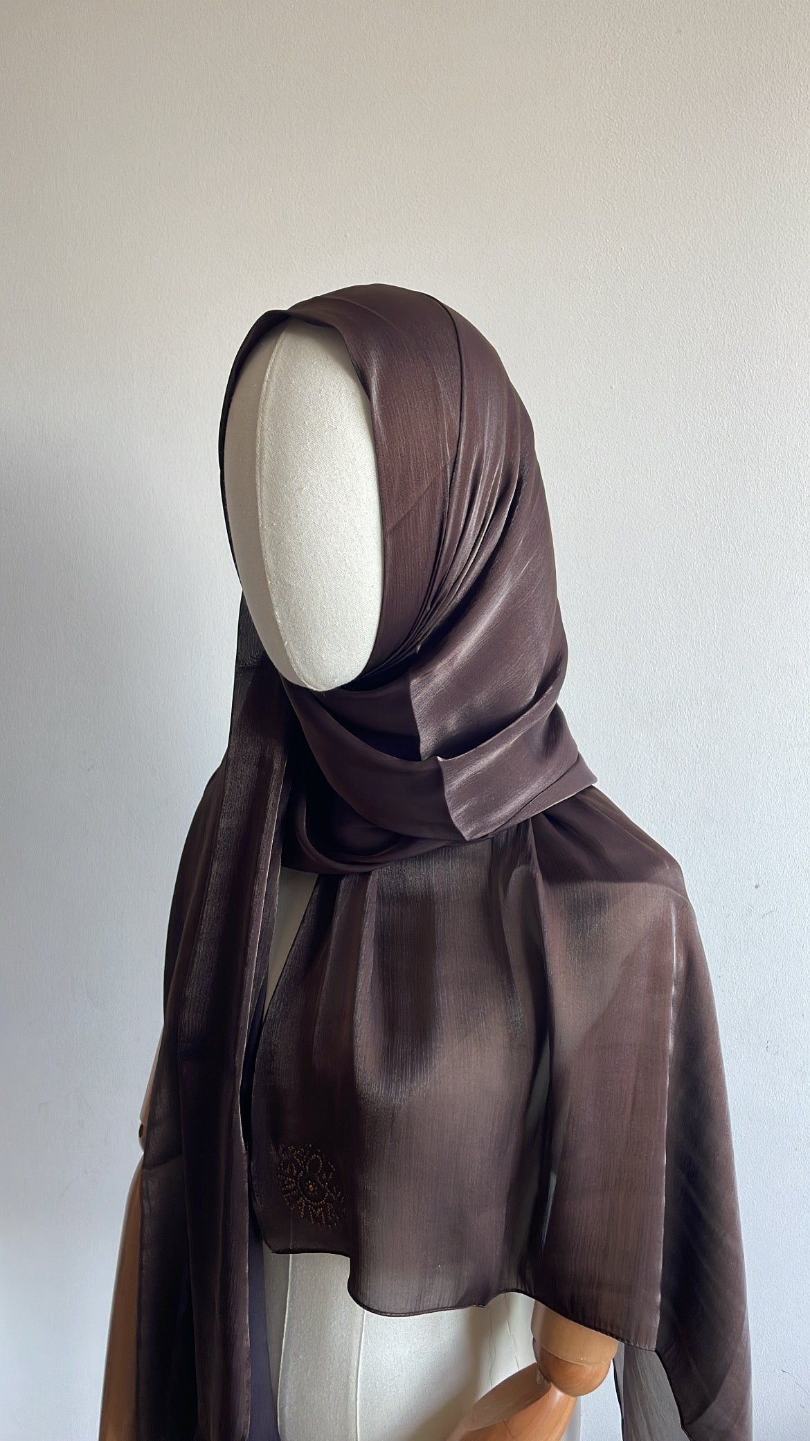 Organza de soie strass Brun