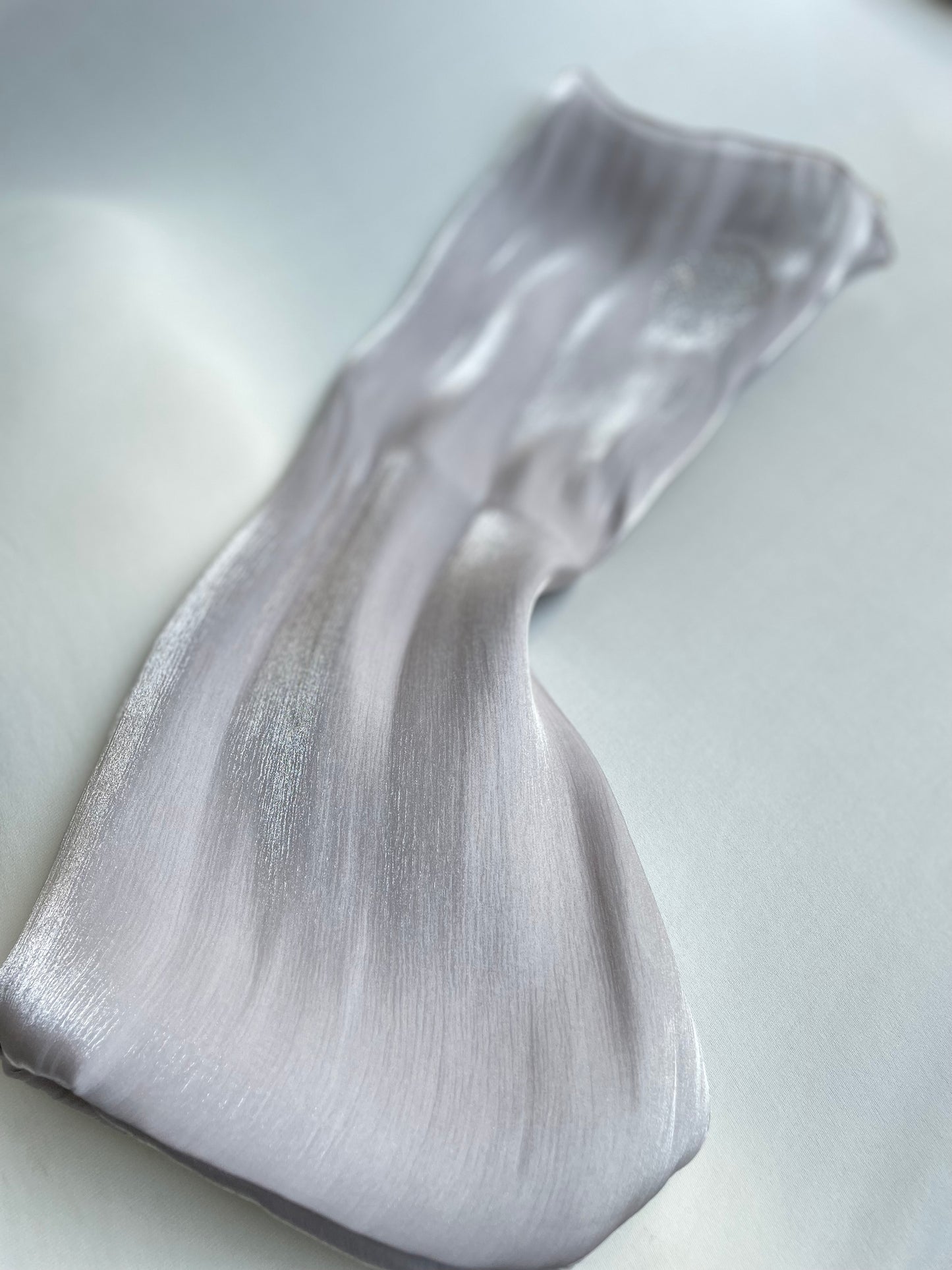 Organza de soie strass gris beige