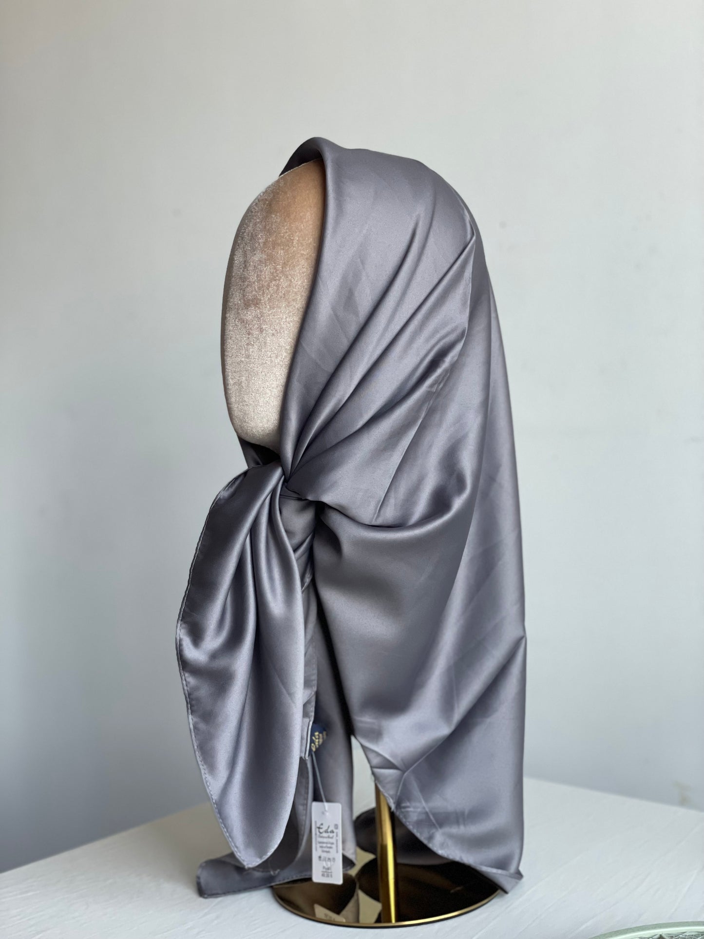 Carré satiné Eda (+couleurs
