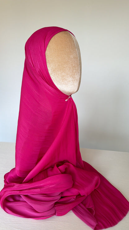 Organza de soie Fuschia avec Bonnet