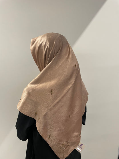 AMIRA Beige rhinestone square