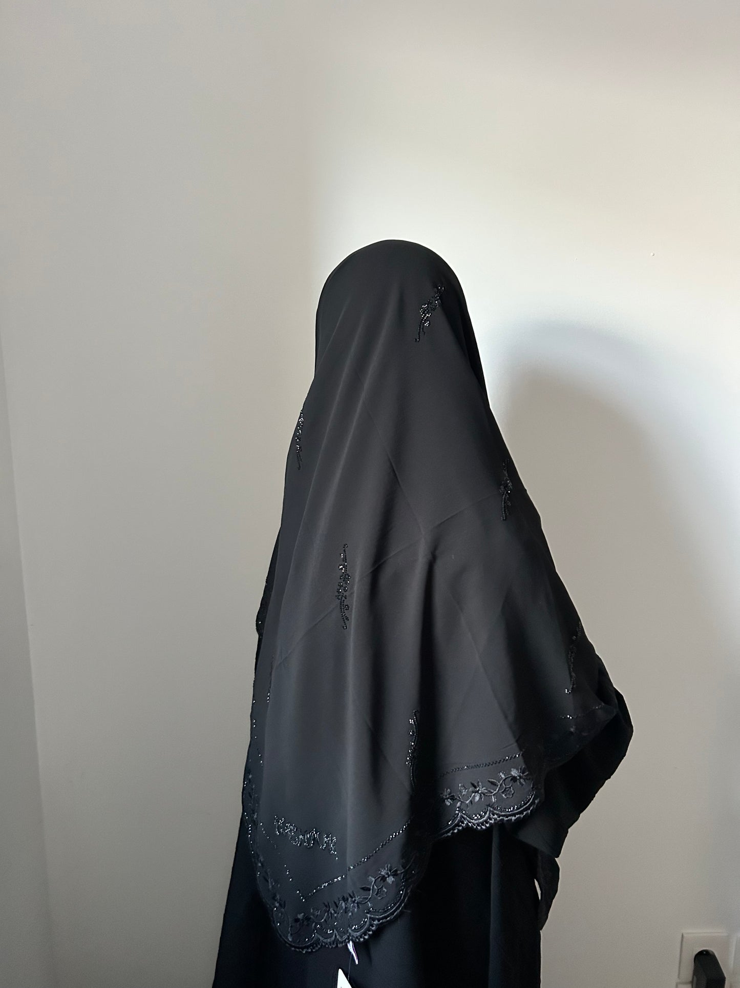 KashKha Embroidered Shawl