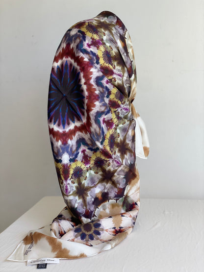 Carré de soie TIE & DIE