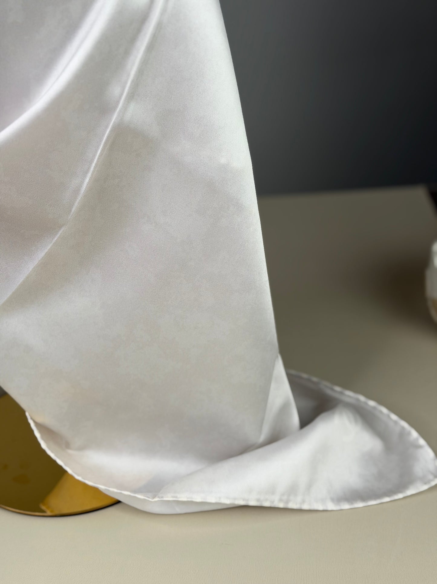 Carré de soie Blanc
