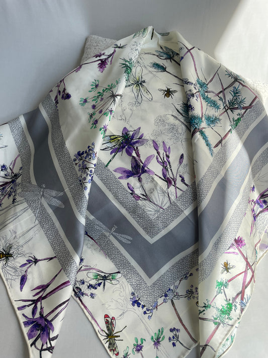 Grey silk square