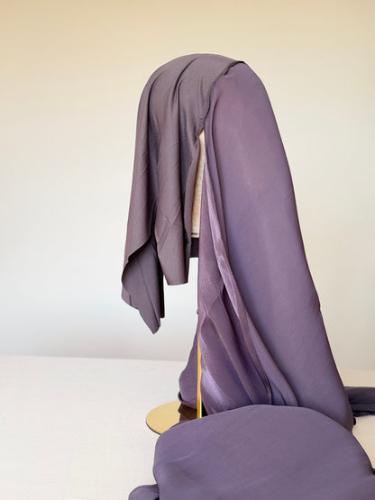 Organza de soie violet avec Bonnet