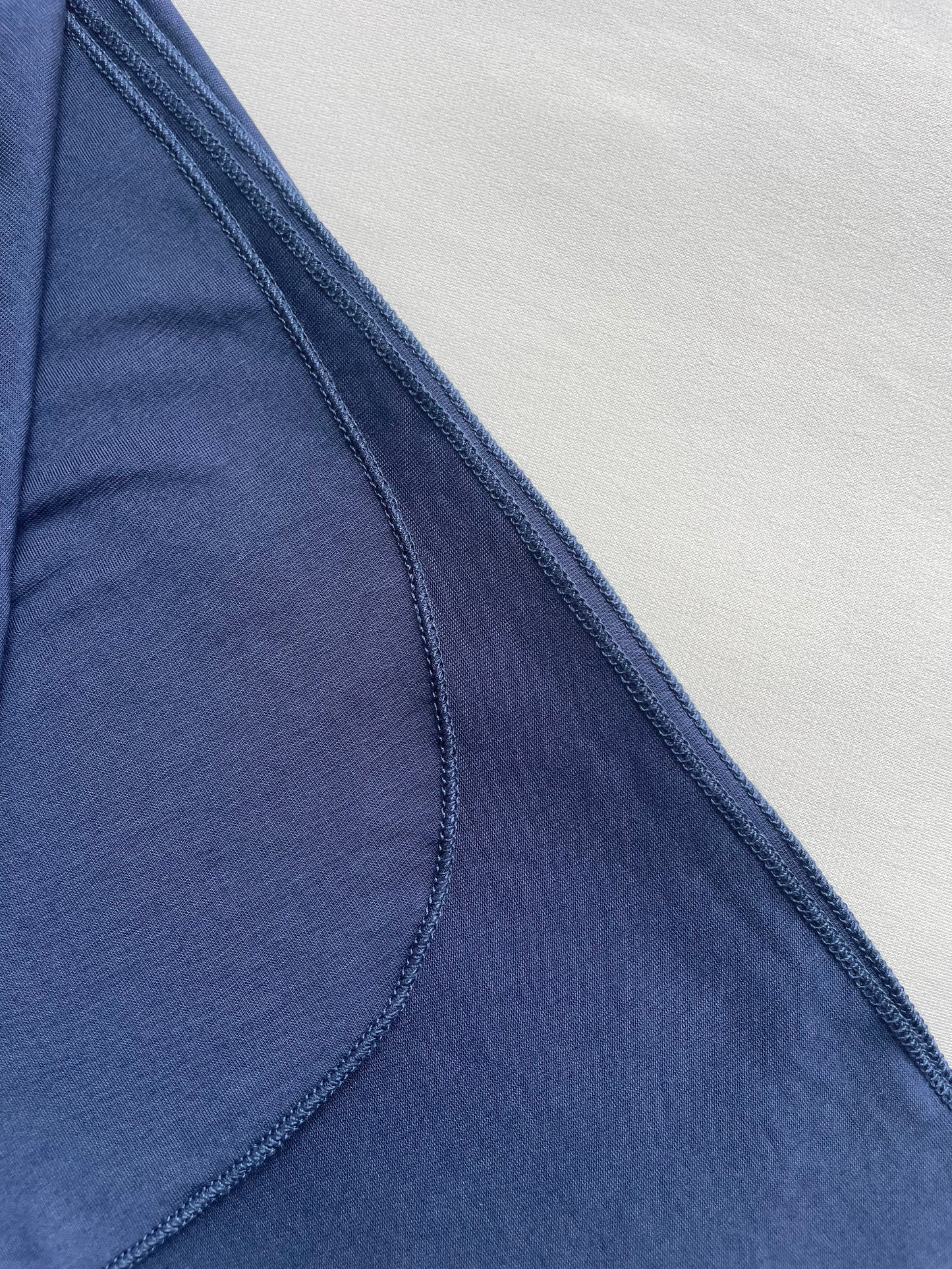 Jersey du Caucase Bleu nuit
