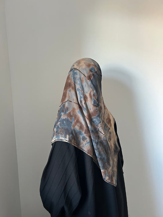 Kira muslin square