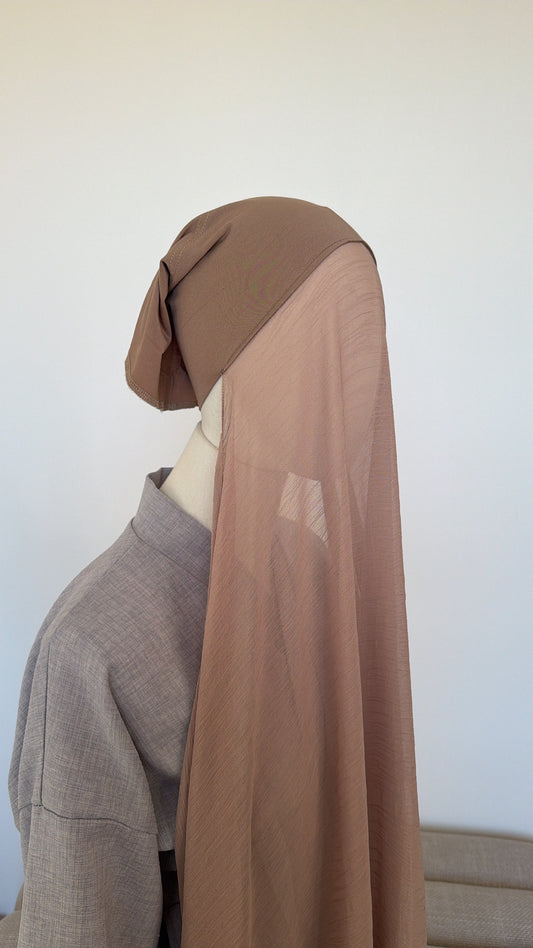 Mousseline crêpe avec bonnet intégré