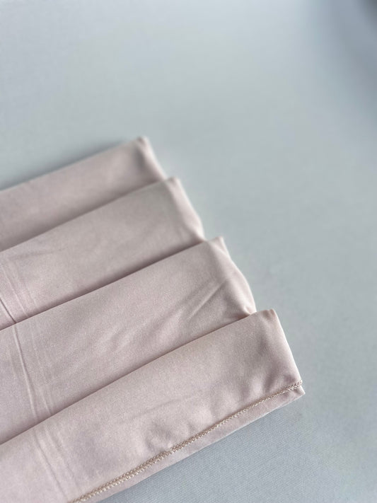 Jersey du Caucase Nude
