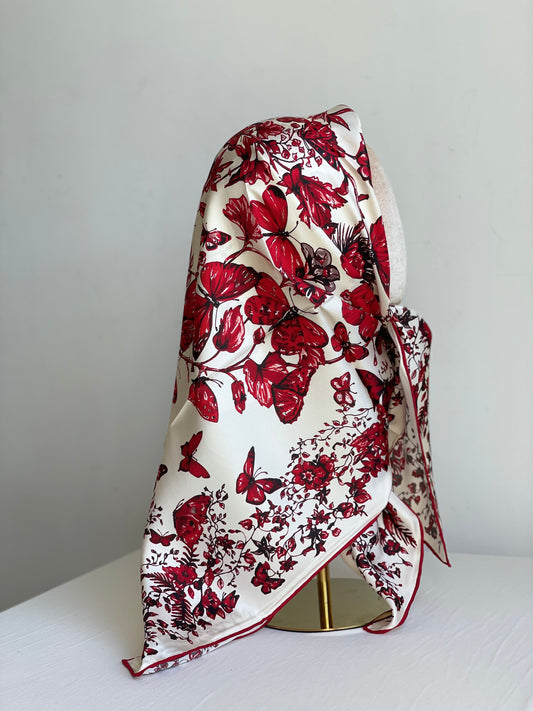 Carré de soie Papillon Rubis
