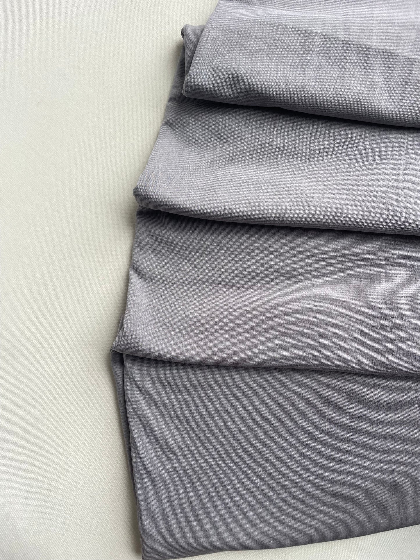 Jersey du Caucase Gris clair