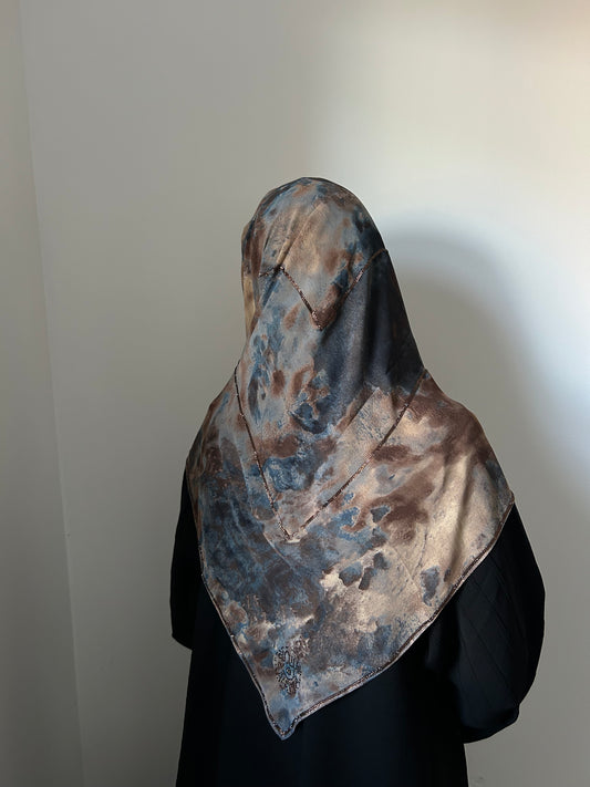 Kira muslin square