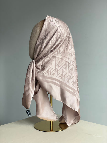 Carré de soie Franchie rose