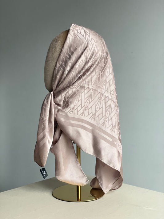 Carré de soie Franchie rose
