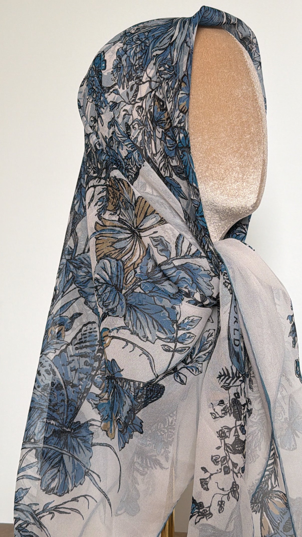 Carré Chiffon PAPILLON Bleu clair